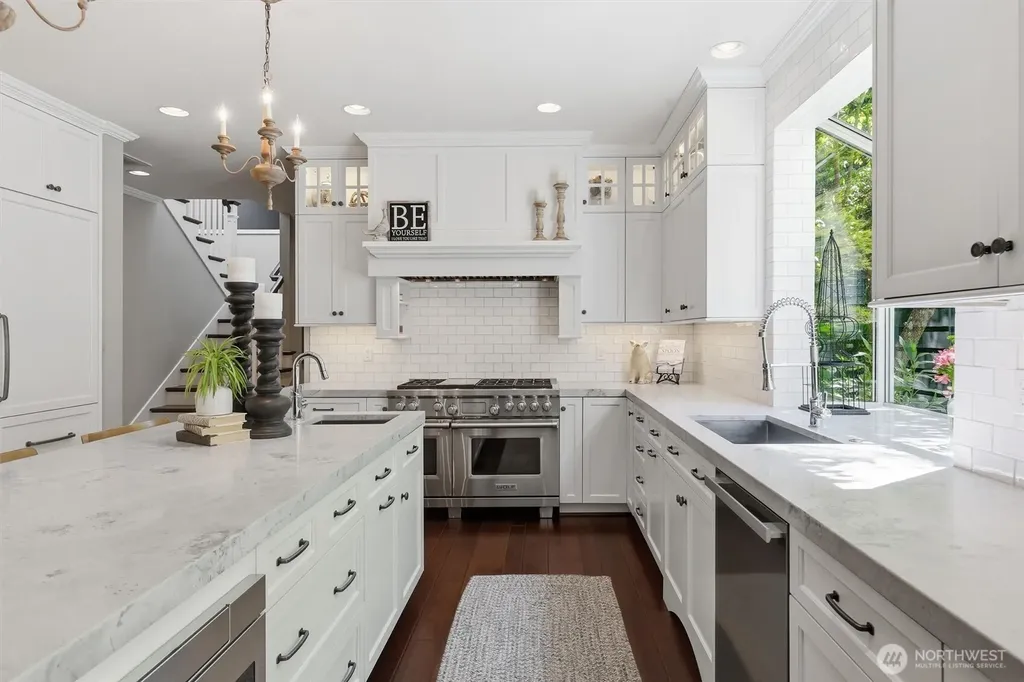 25817 SE 31st Place Sammamish WA 98075