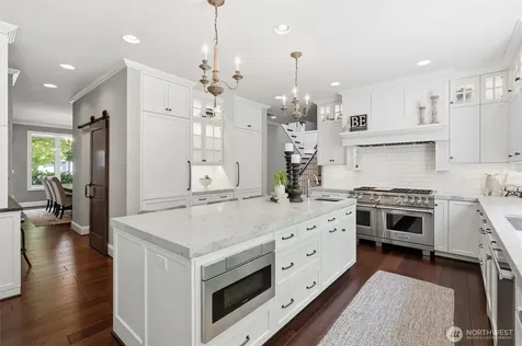 25817 SE 31st Place Sammamish WA 98075