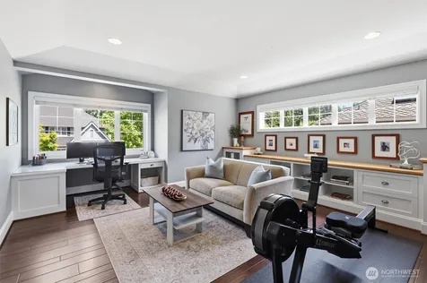 25817 SE 31st Place Sammamish WA 98075