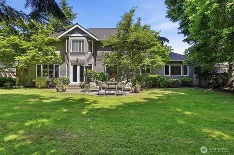 25817 SE 31st Place Sammamish WA 98075
