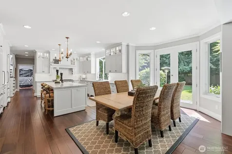 25817 SE 31st Place Sammamish WA 98075