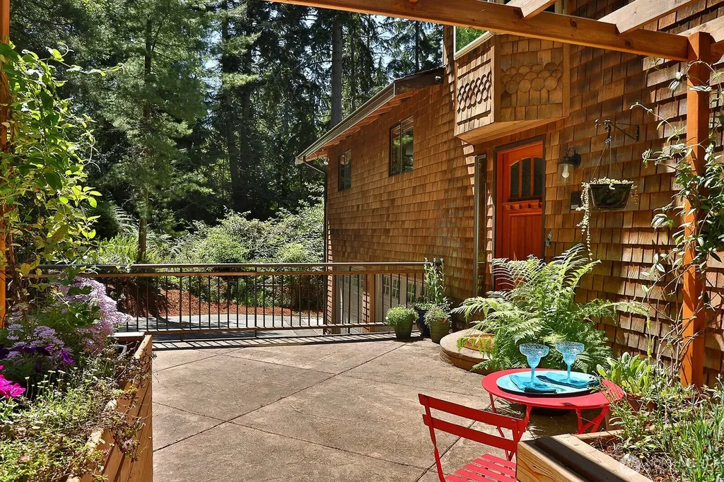 3370 East Harbor Road Langley WA 98260