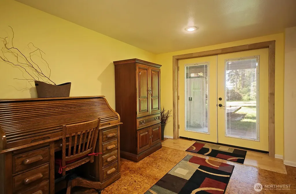 3370 East Harbor Road Langley WA 98260