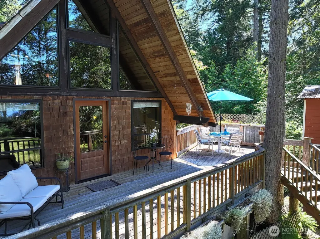 3370 East Harbor Road Langley WA 98260