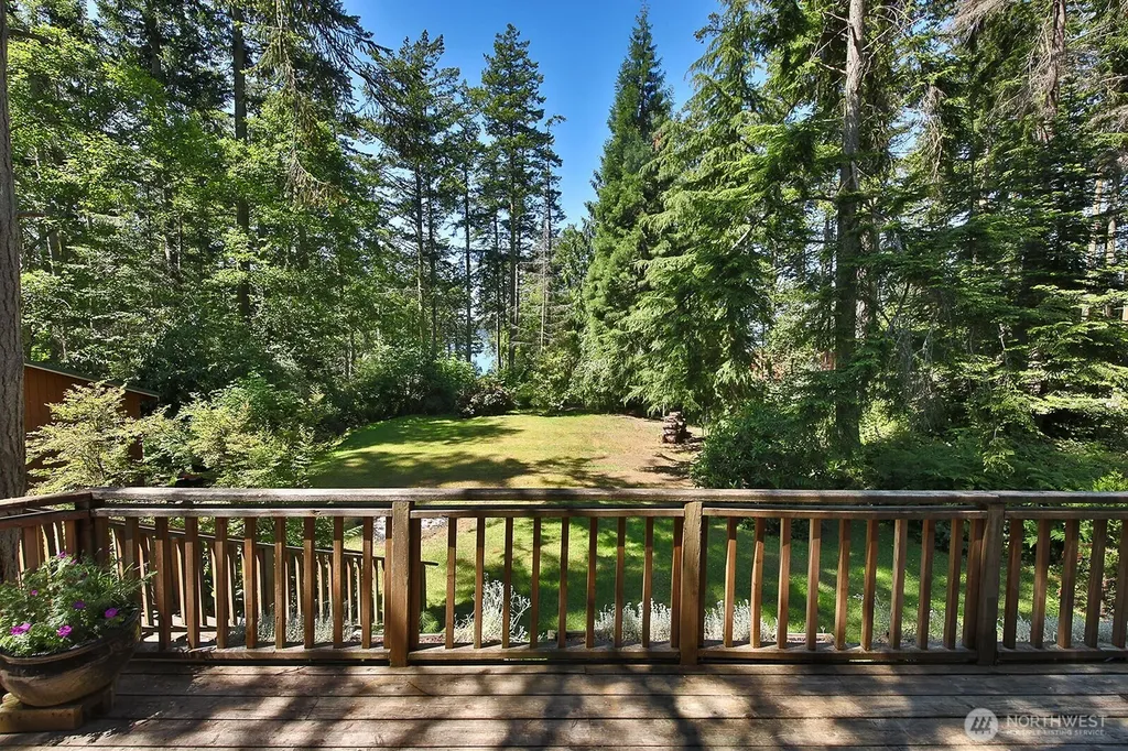 3370 East Harbor Road Langley WA 98260