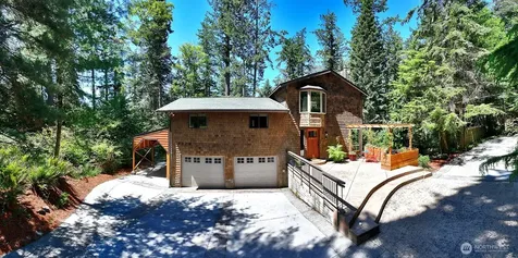 3370 East Harbor Road Langley WA 98260