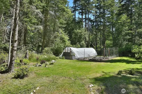 3370 East Harbor Road Langley WA 98260