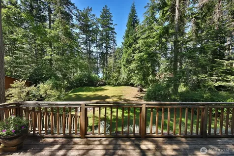 3370 East Harbor Road Langley WA 98260