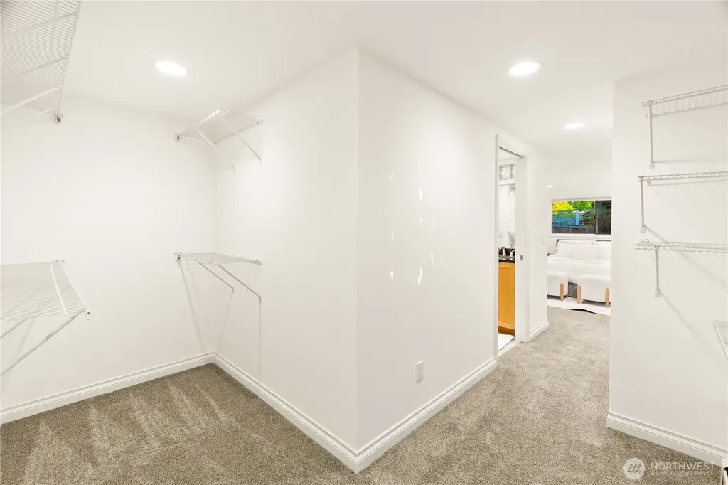 4015 NE 70th Street Seattle WA 98115