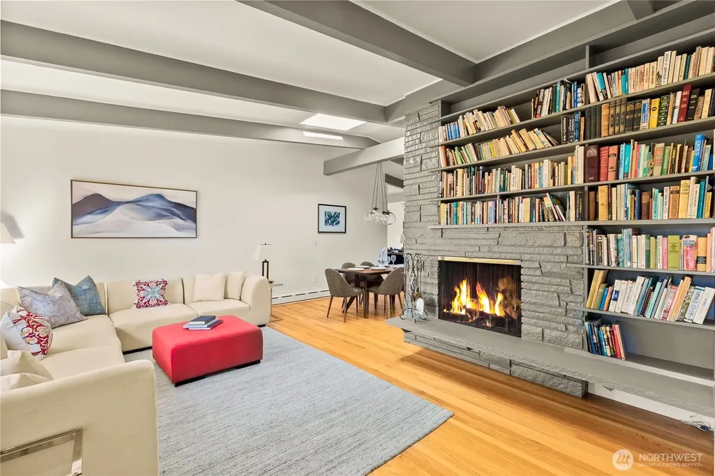 4015 NE 70th Street Seattle WA 98115