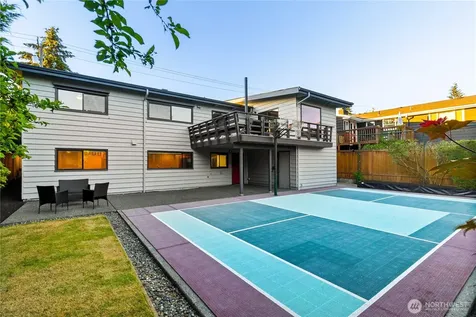 4015 NE 70th Street Seattle WA 98115
