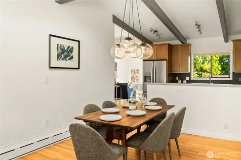 4015 NE 70th Street Seattle WA 98115