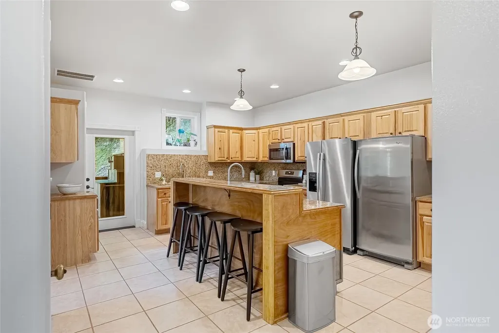 61 Louise View Drive Bellingham WA 98229
