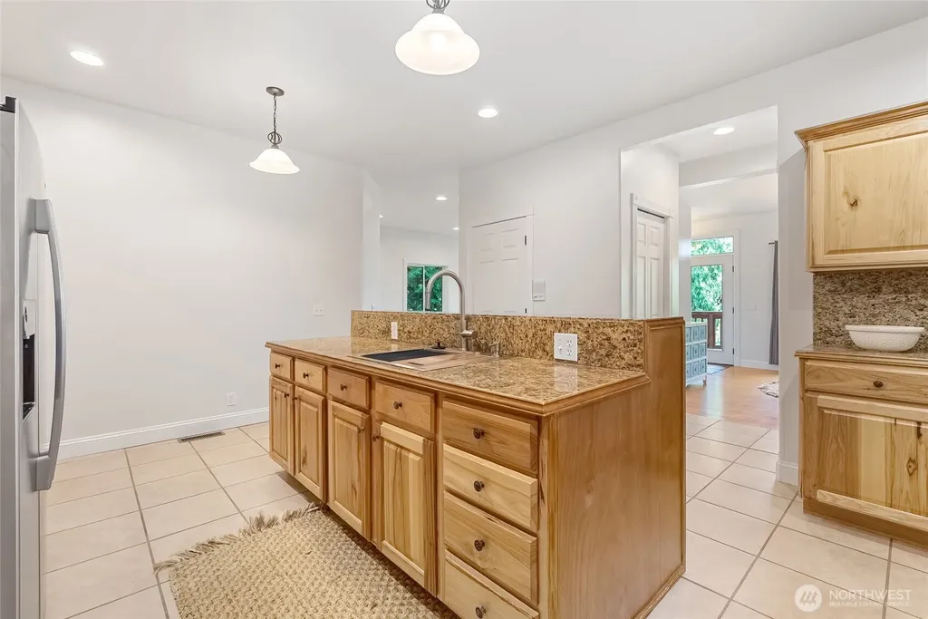 61 Louise View Drive Bellingham WA 98229