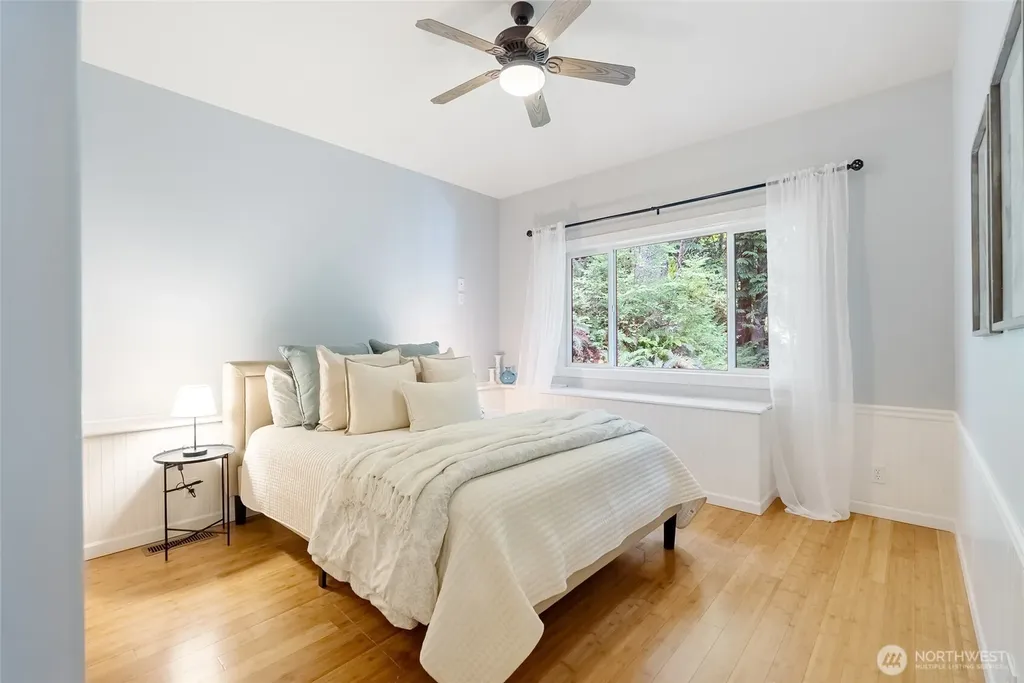 61 Louise View Drive Bellingham WA 98229