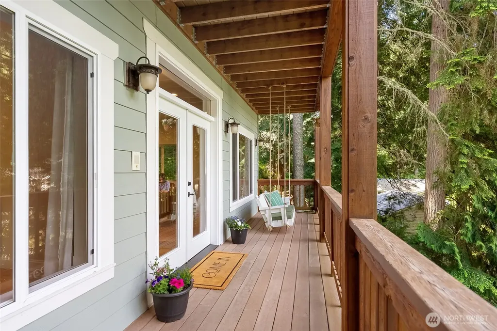 61 Louise View Drive Bellingham WA 98229