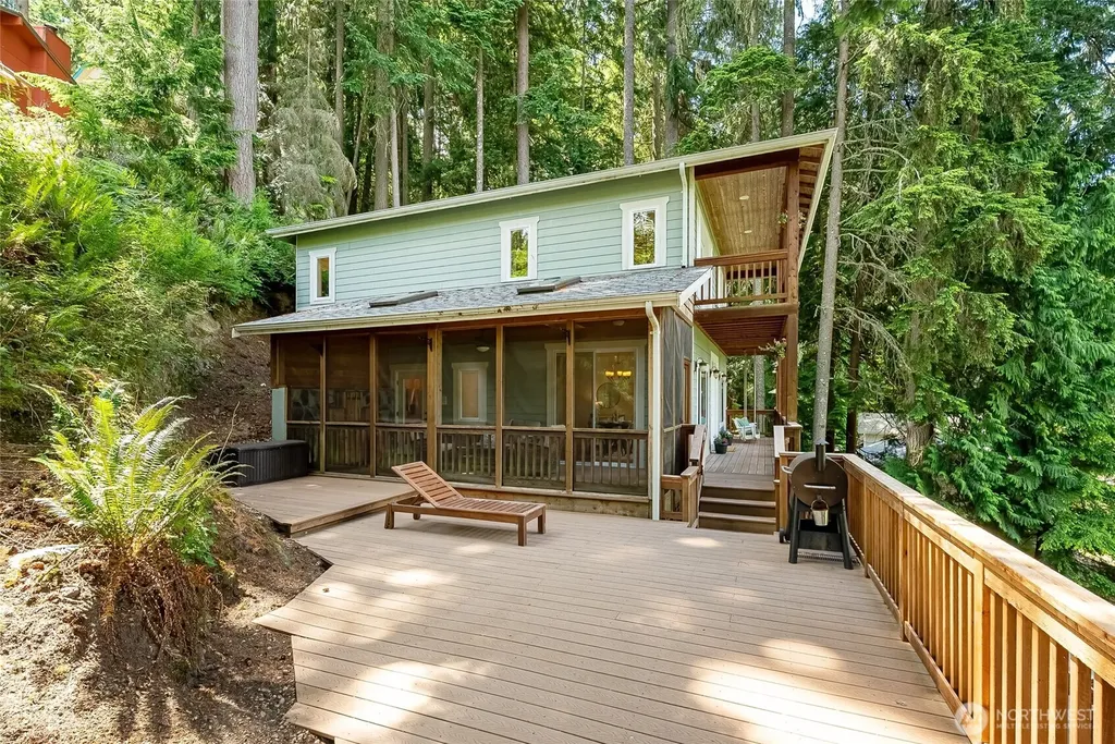 61 Louise View Drive Bellingham WA 98229