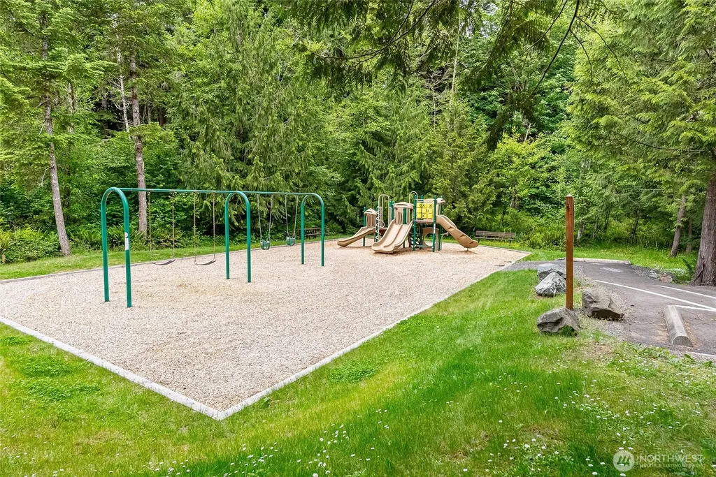 61 Louise View Drive Bellingham WA 98229