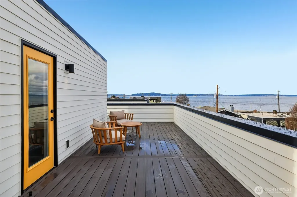 2626 58th Avenue SW Seattle WA 98116