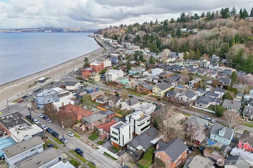 2626 58th Avenue SW Seattle WA 98116