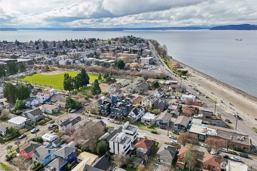 2626 58th Avenue SW Seattle WA 98116