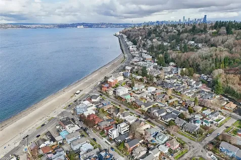 2626 58th Avenue SW Seattle WA 98116