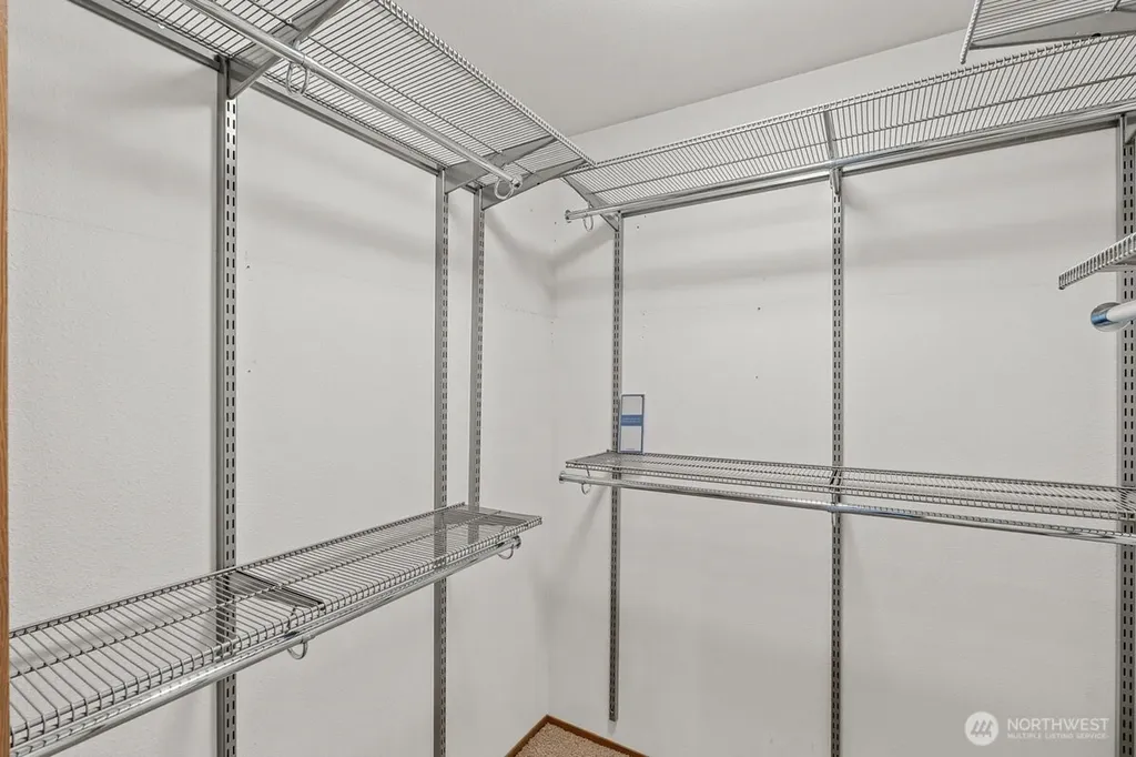 27015 NE Dorothy Duvall WA 98019
