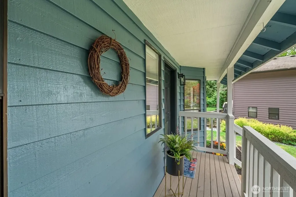 27015 NE Dorothy Duvall WA 98019