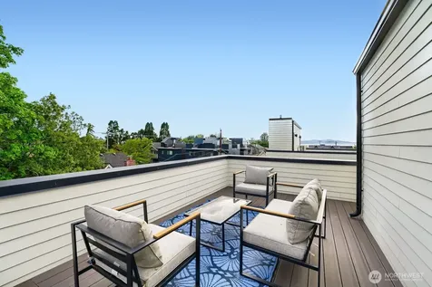 2626 58th Avenue SW Seattle WA 98116
