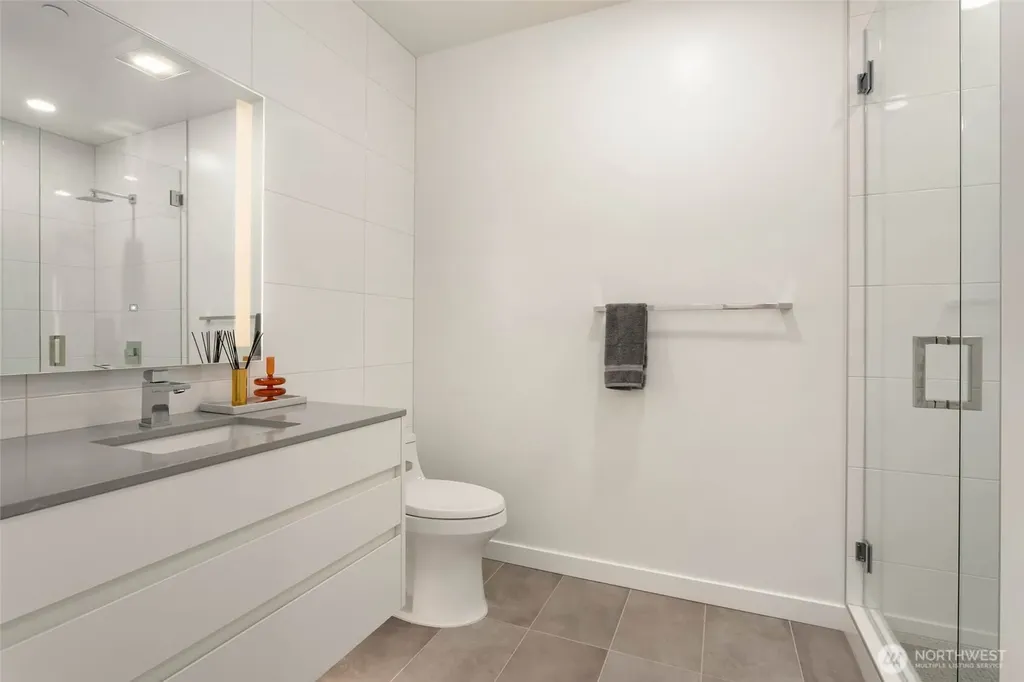 10232 NE 10th Street Bellevue WA 98004