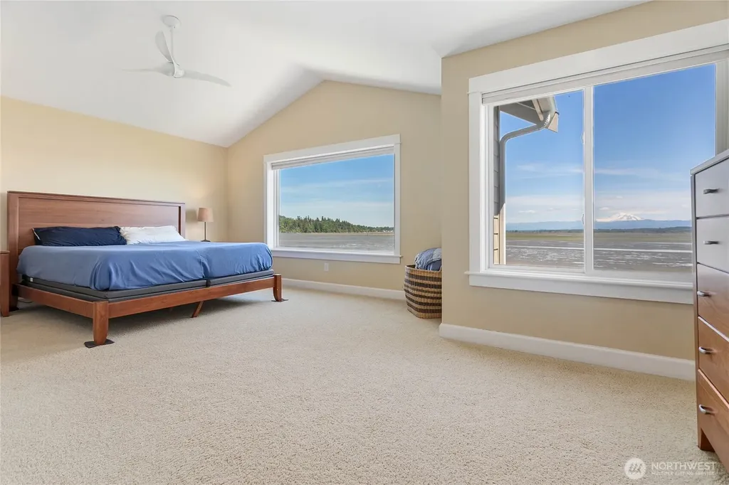 4174 Saltspring Drive Ferndale WA 98248