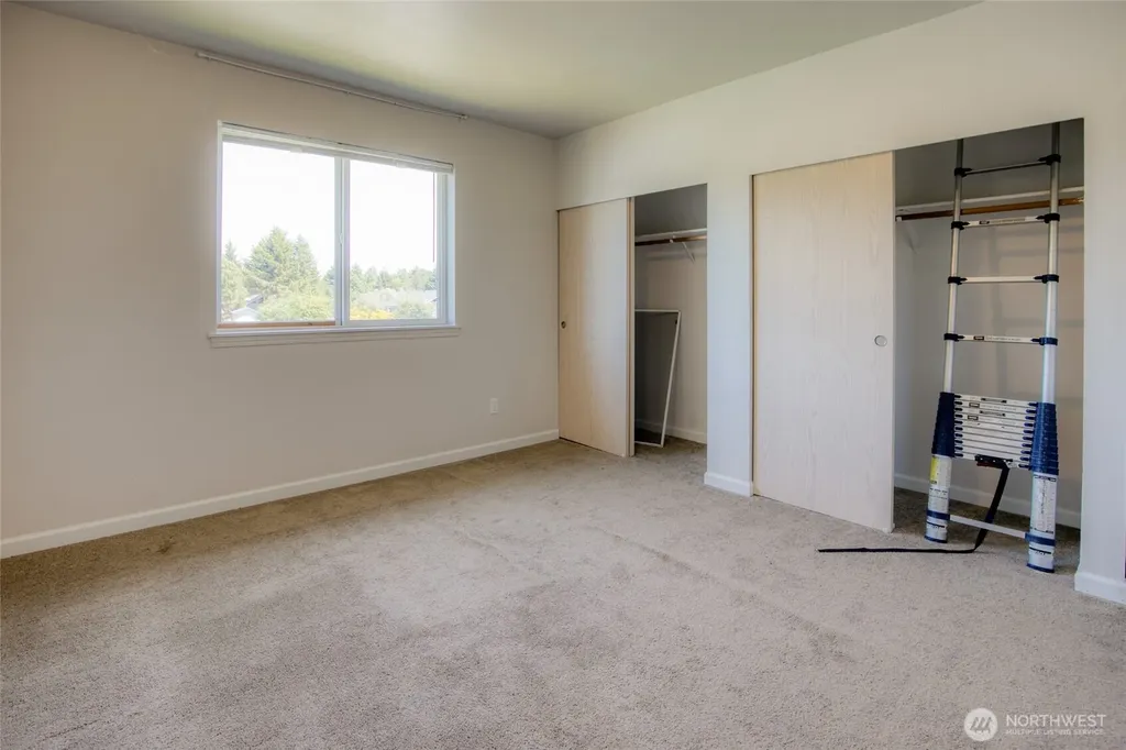 732 Point Brown Avenue SE Ocean Shores WA 98569