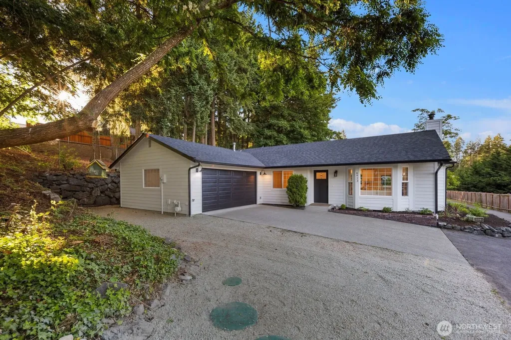 6923 35th Street W University Place WA 98466