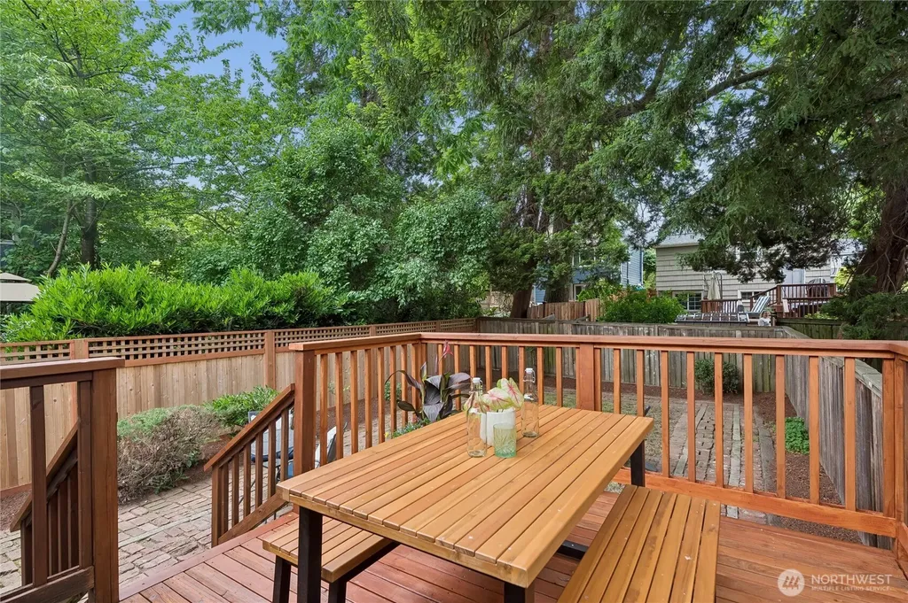 346 NE 58th Street Seattle WA 98105