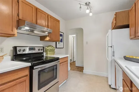 346 NE 58th Street Seattle WA 98105