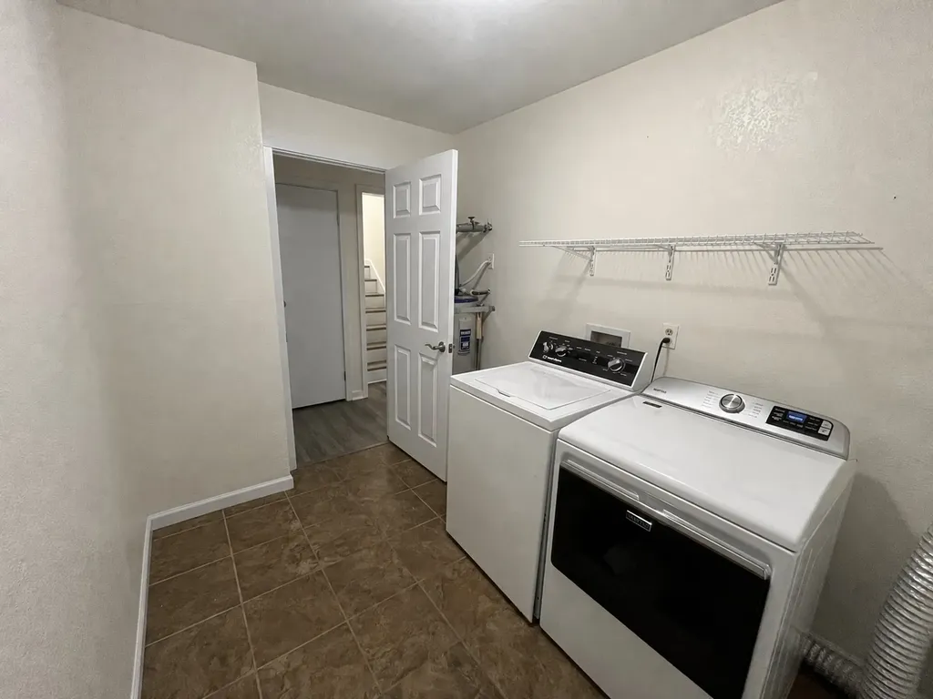 10 NE Anchor Court Belfair WA 98528