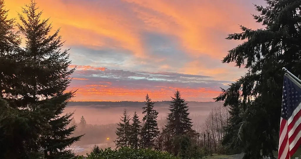 10 NE Anchor Court Belfair WA 98528