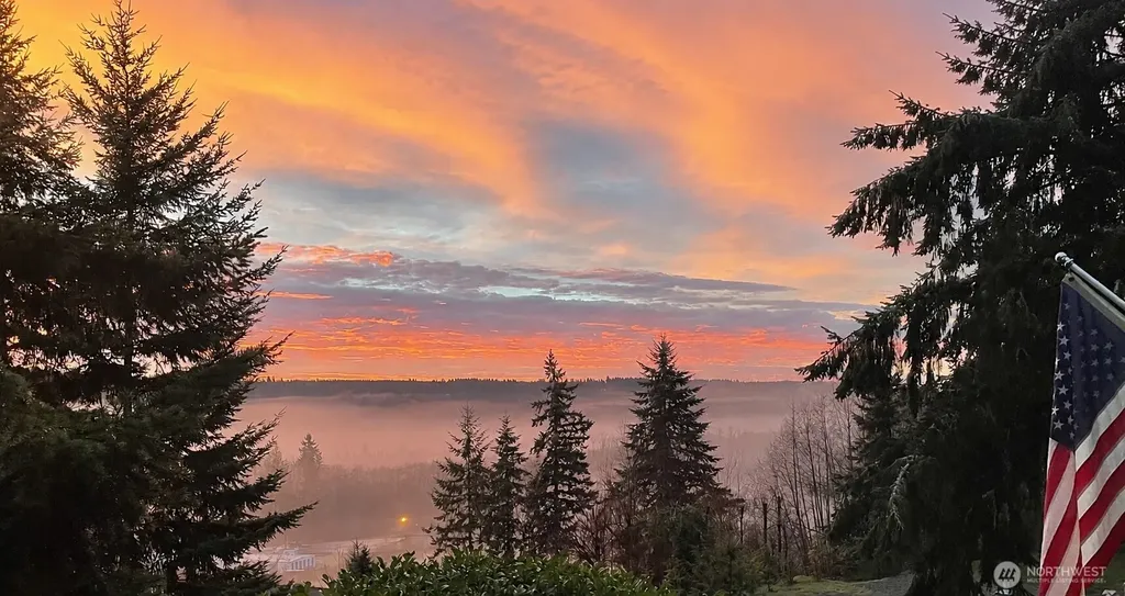 10 NE Anchor Court Belfair WA 98528
