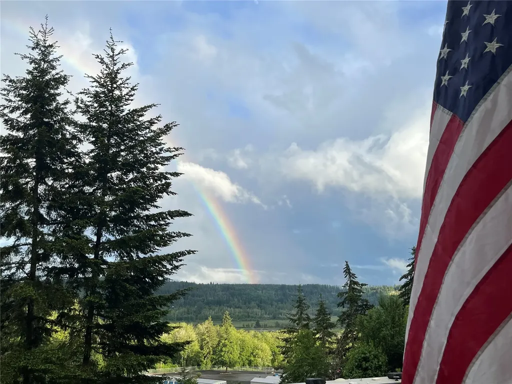 10 NE Anchor Court Belfair WA 98528