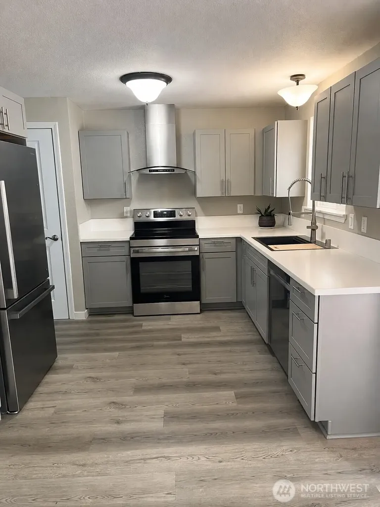 10 NE Anchor Court Belfair WA 98528