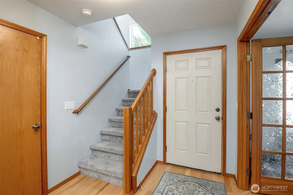 1186 Griggs Street Dupont WA 98327