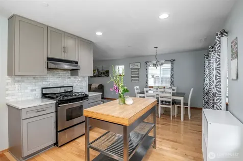1186 Griggs Street Dupont WA 98327