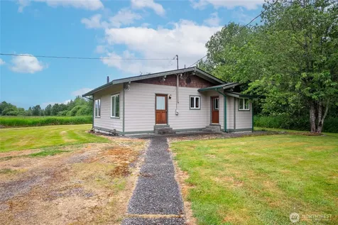 5473 Strand Road Deming WA 98244