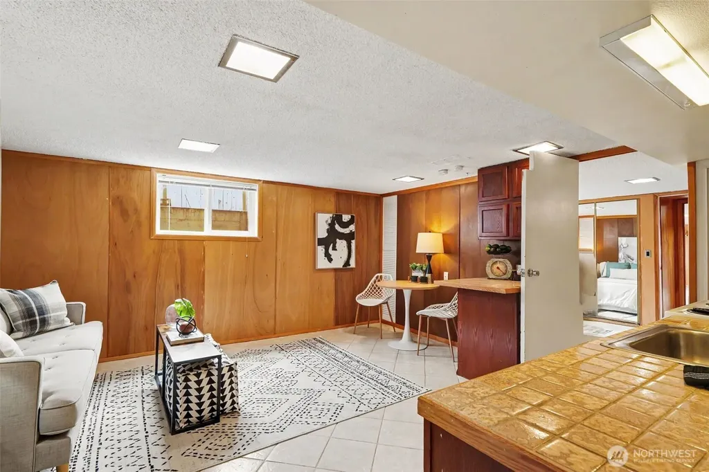 211 15th Street Snohomish WA 98290