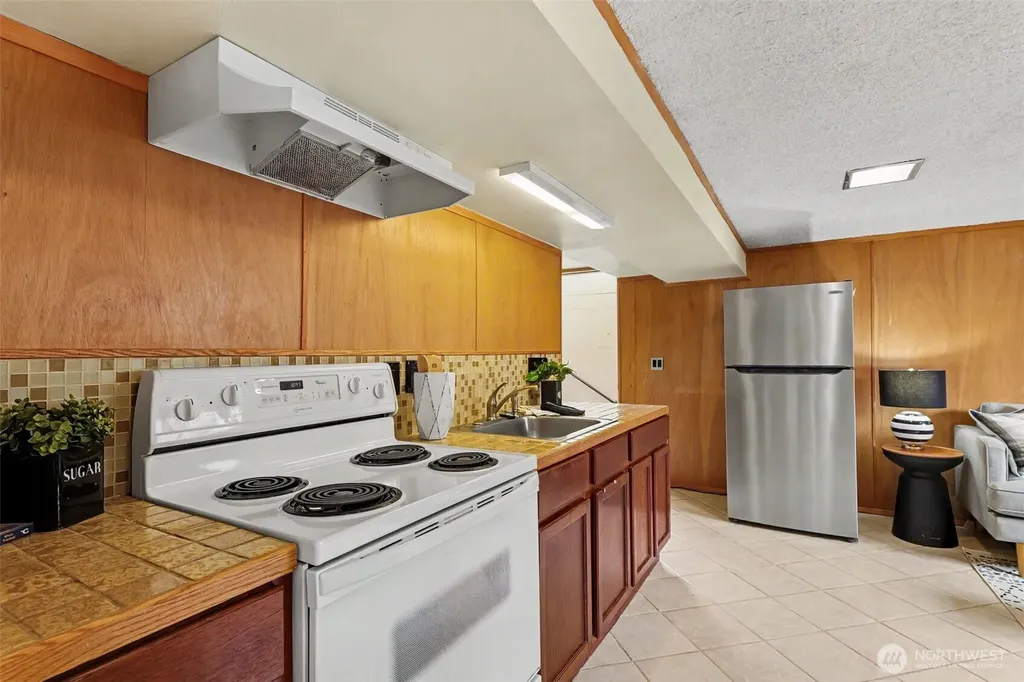 211 15th Street Snohomish WA 98290