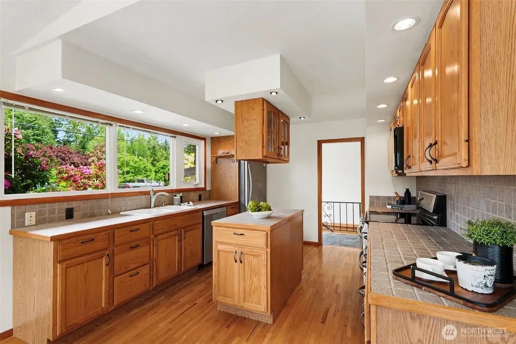 211 15th Street Snohomish WA 98290