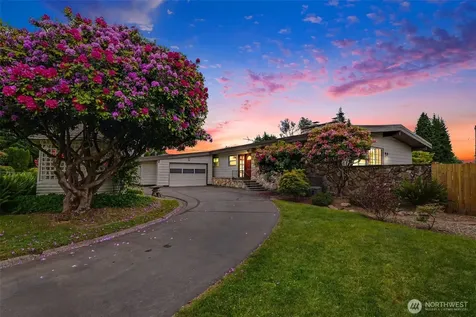 211 15th Street Snohomish WA 98290
