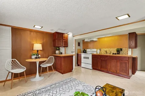 211 15th Street Snohomish WA 98290