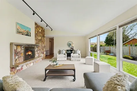 211 15th Street Snohomish WA 98290