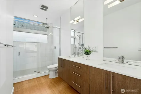 2114 E James Street Seattle WA 98122